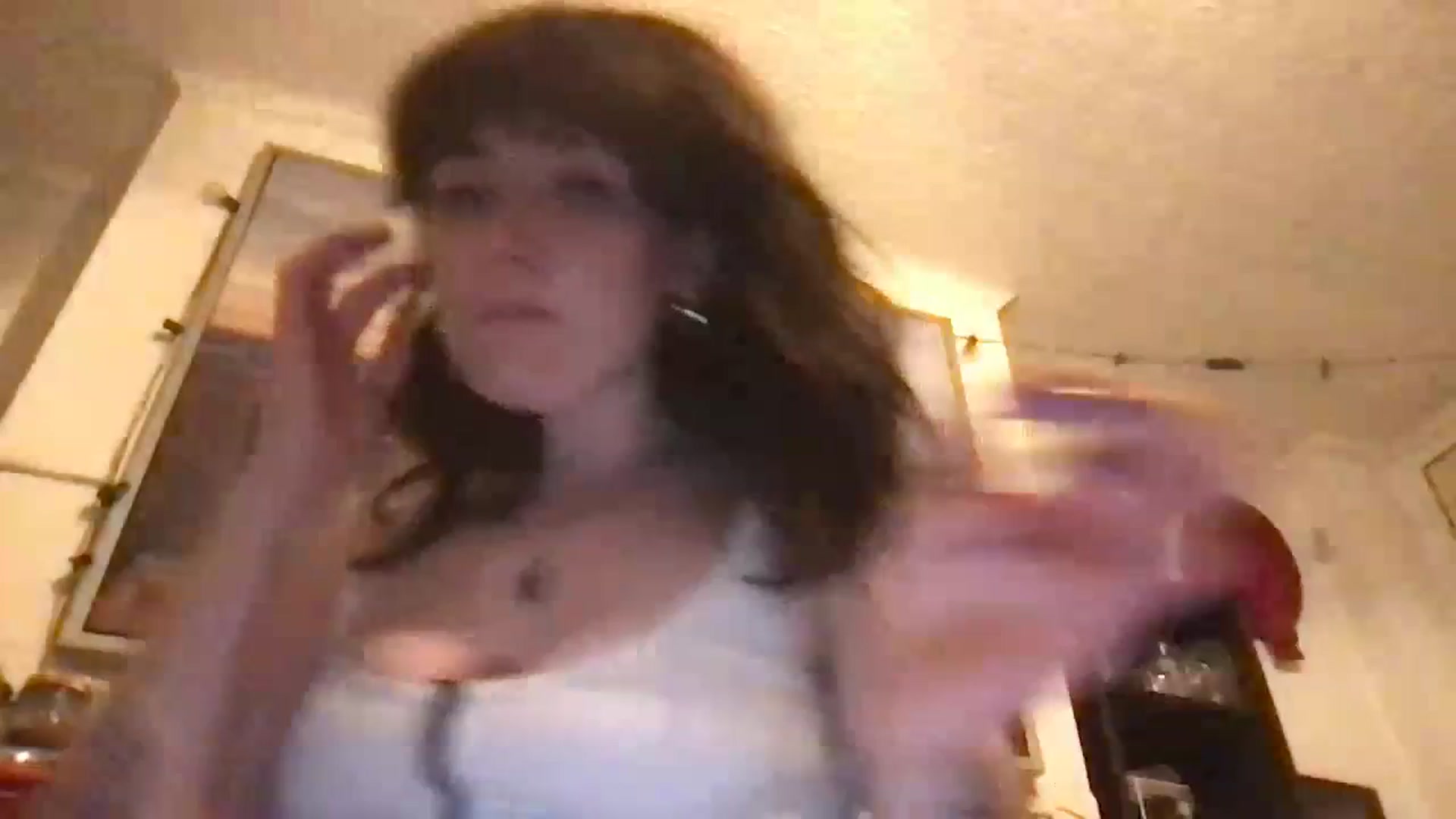 Gallery image thumbnail from JULI3TT3's myfreecams stream on, 07/04/2023, 06:26 image 17 of 20