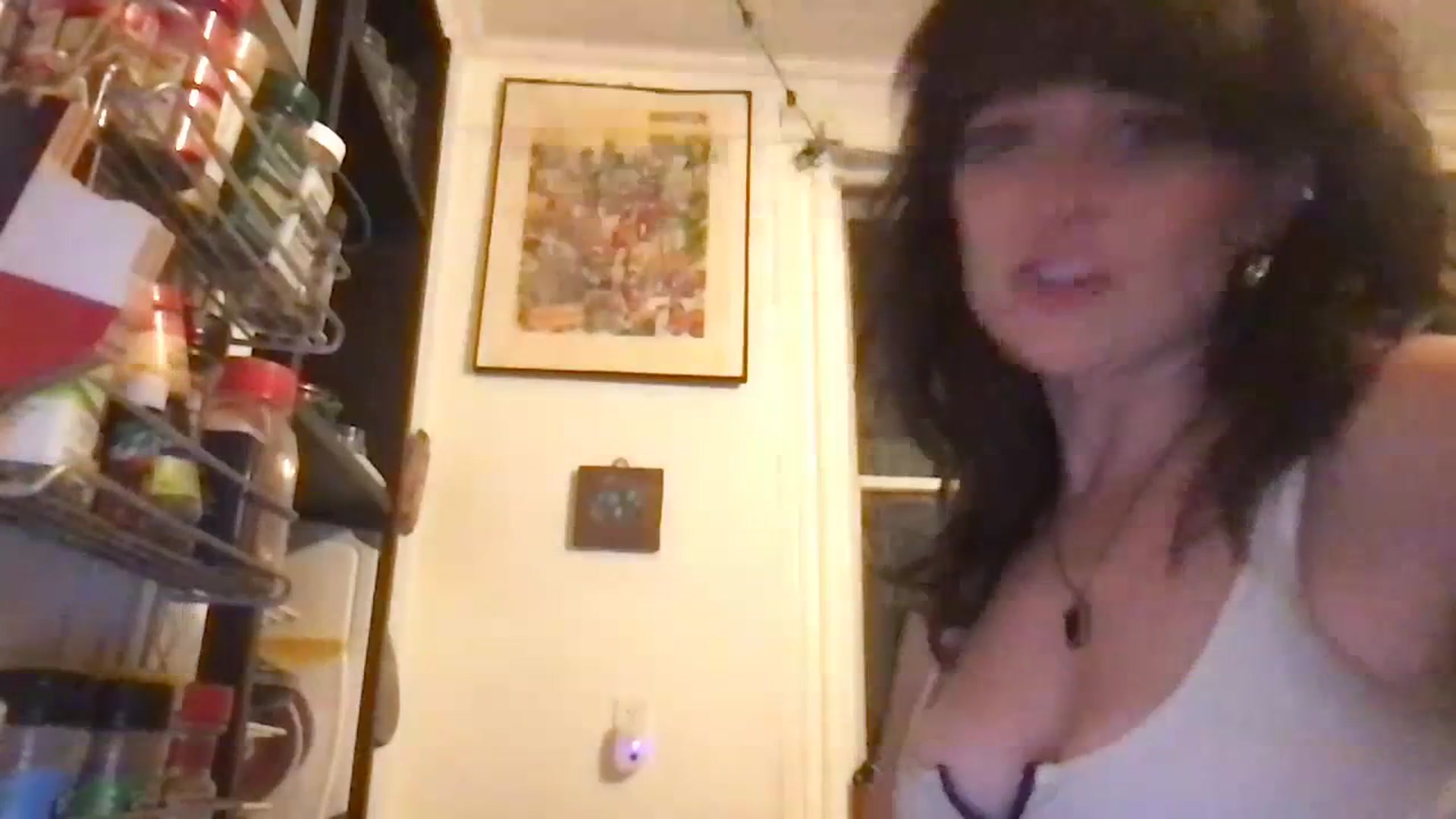 Gallery image thumbnail from JULI3TT3's myfreecams stream on, 07/04/2023, 06:26 image 3 of 20