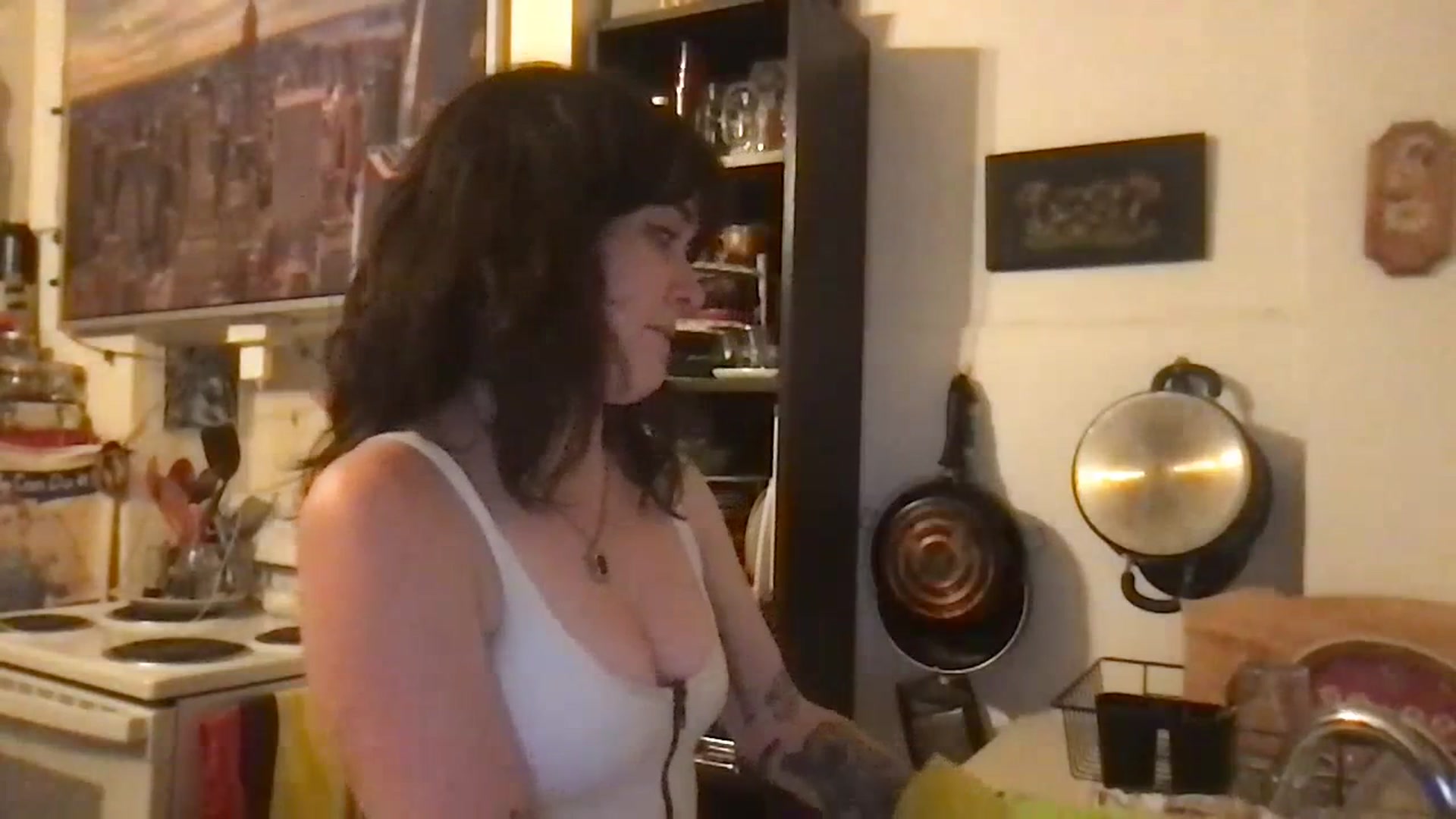 Gallery image thumbnail from JULI3TT3's myfreecams stream on, 07/04/2023, 06:26 image 12 of 20