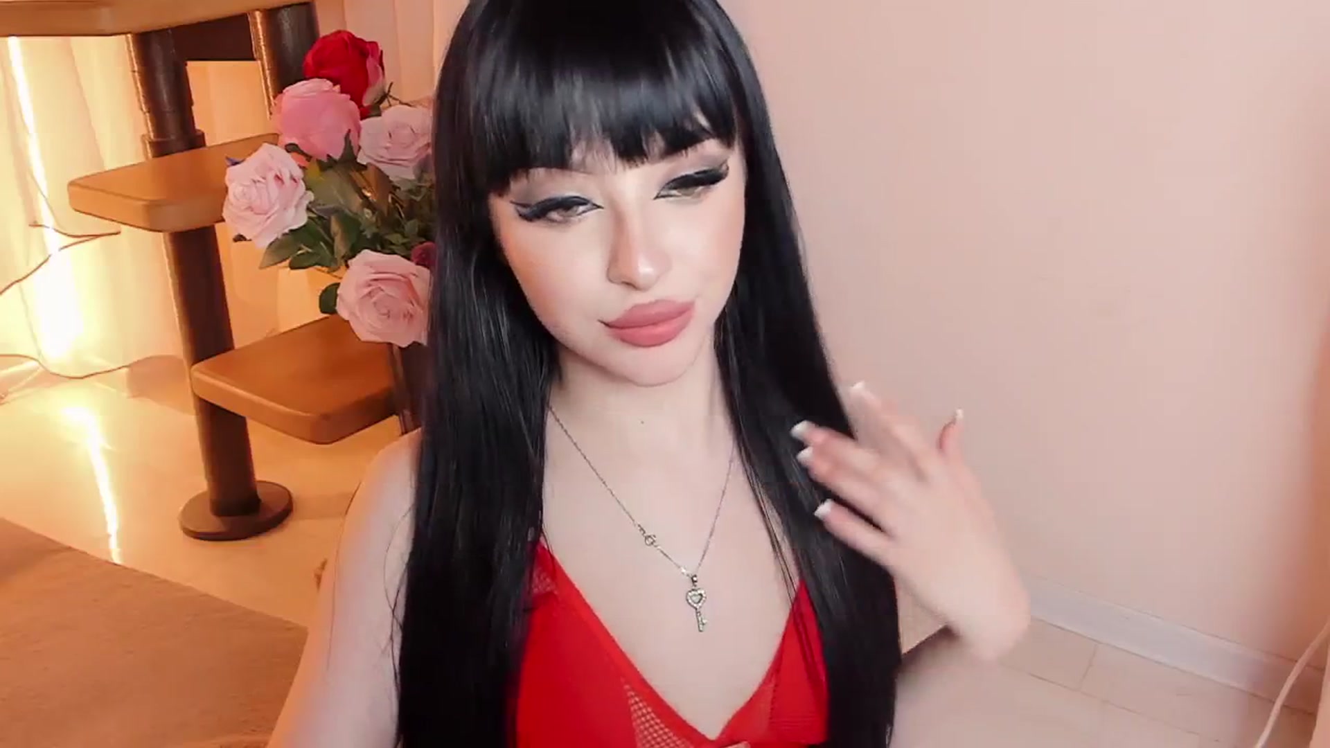 Gallery image thumbnail from JULIETPANTHER's myfreecams stream on, 08/23/2024, 01:41 image 4 of 20
