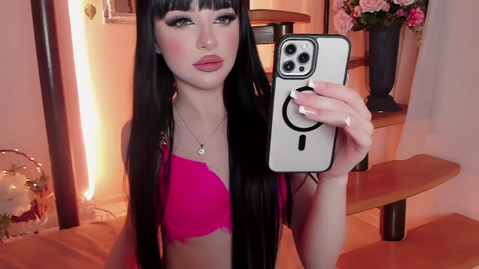 Gallery image thumbnail from JULIETPANTHER's myfreecams stream on, 09/01/2024, 20:43 image 8 of 20