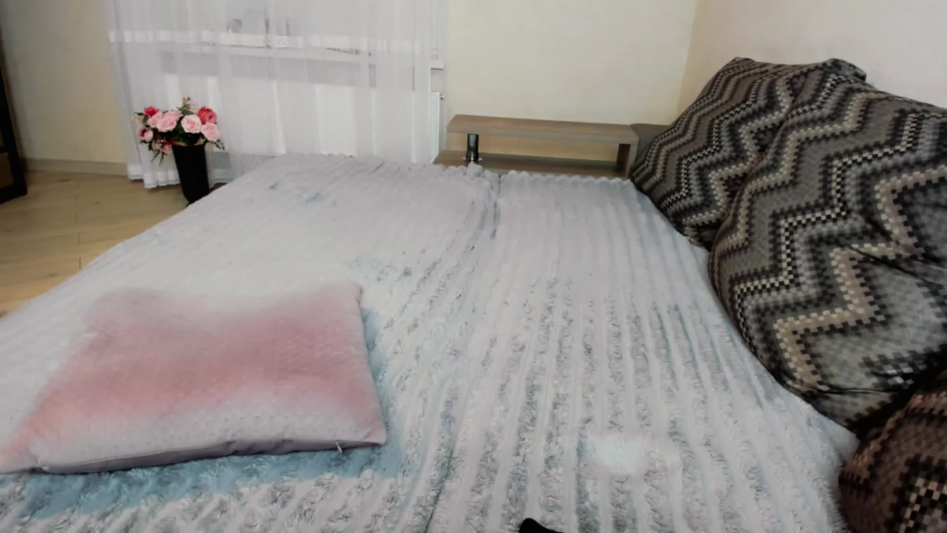 Gallery image thumbnail from JULIETPANTHER's myfreecams stream on, 03/12/2025, 23:26 image 5 of 20