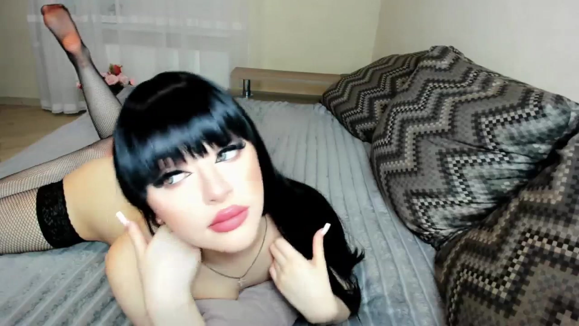 Gallery image thumbnail from JULIETPANTHER's myfreecams stream on, 06/05/2025, 22:45 image 11 of 20