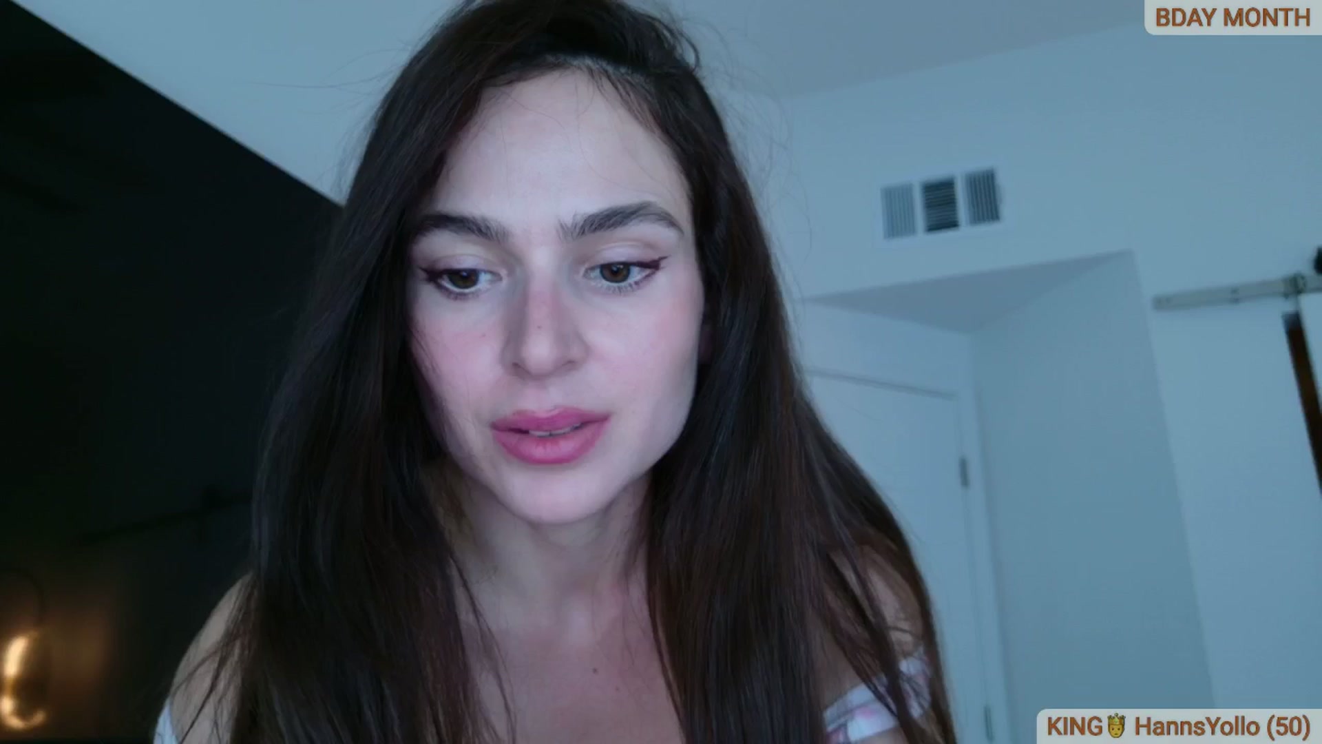 Gallery image thumbnail from JUSTATA's myfreecams stream on, 04/15/2026, 01:14 image 7 of 20