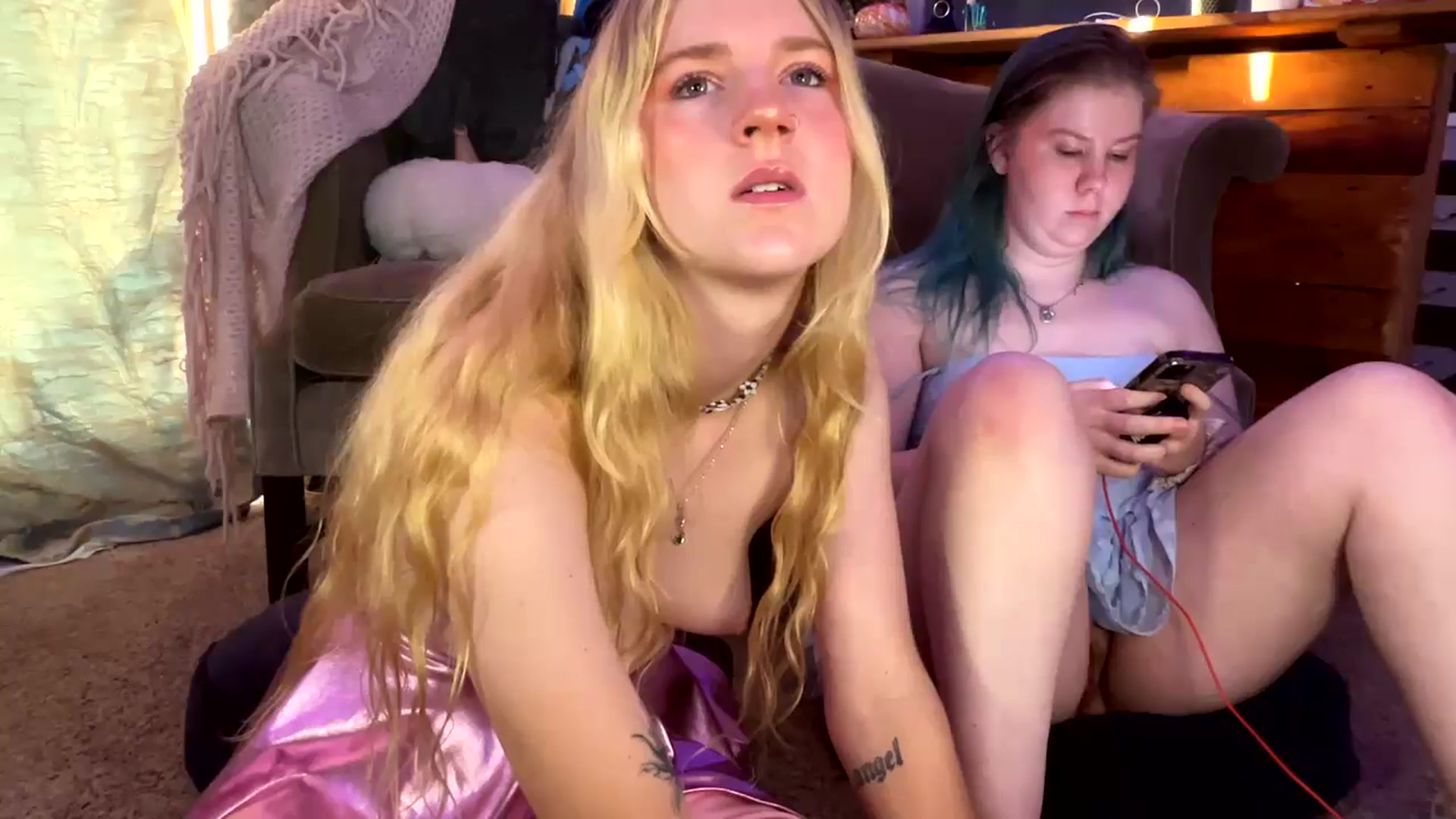 Gallery image thumbnail from Jackiebebe9's myfreecams stream on, 11/02/2024, 22:23 image 15 of 20