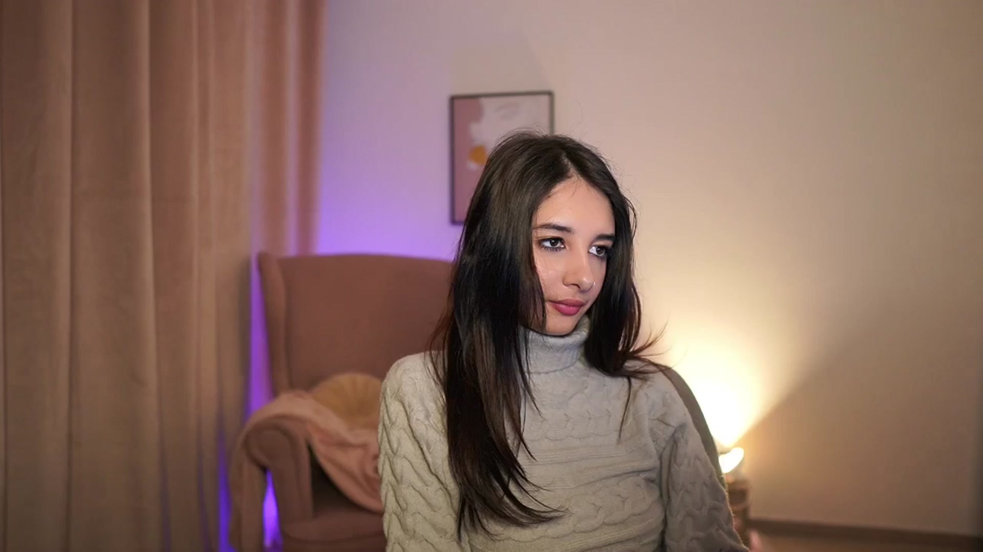 Gallery image thumbnail from Jacky__smith's myfreecams stream on, 04/10/2025, 08:42 image 9 of 20