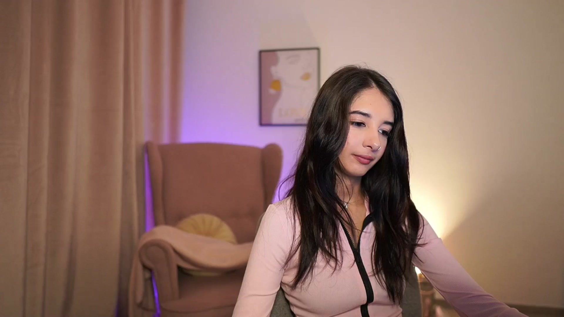 Gallery image thumbnail from Jacky__smith's myfreecams stream on, 04/11/2025, 08:28 image 16 of 20