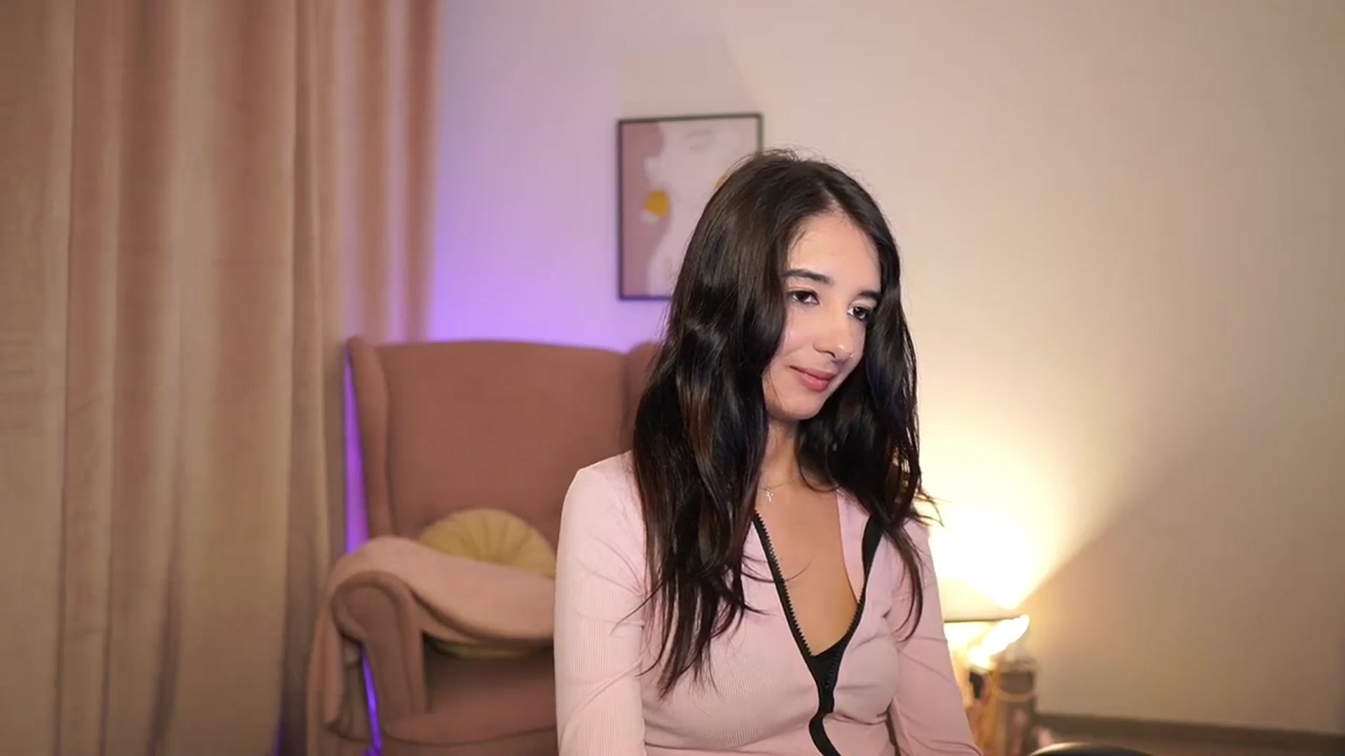 Gallery image thumbnail from Jacky__smith's myfreecams stream on, 04/11/2025, 09:34 image 5 of 20