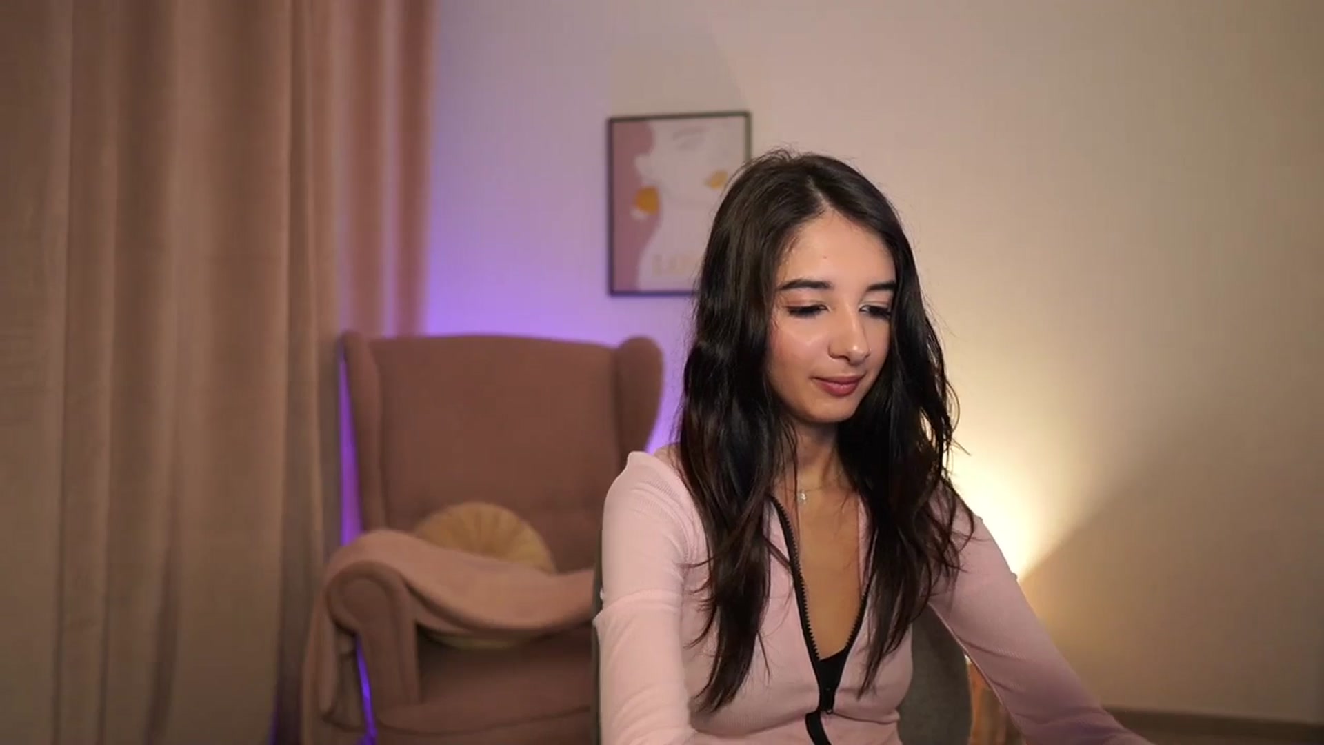 Gallery image thumbnail from Jacky__smith's myfreecams stream on, 04/11/2025, 09:34 image 13 of 20