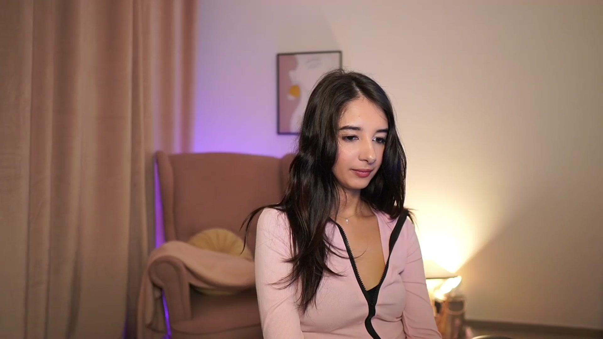 Gallery image thumbnail from Jacky__smith's myfreecams stream on, 04/11/2025, 09:34 image 7 of 20