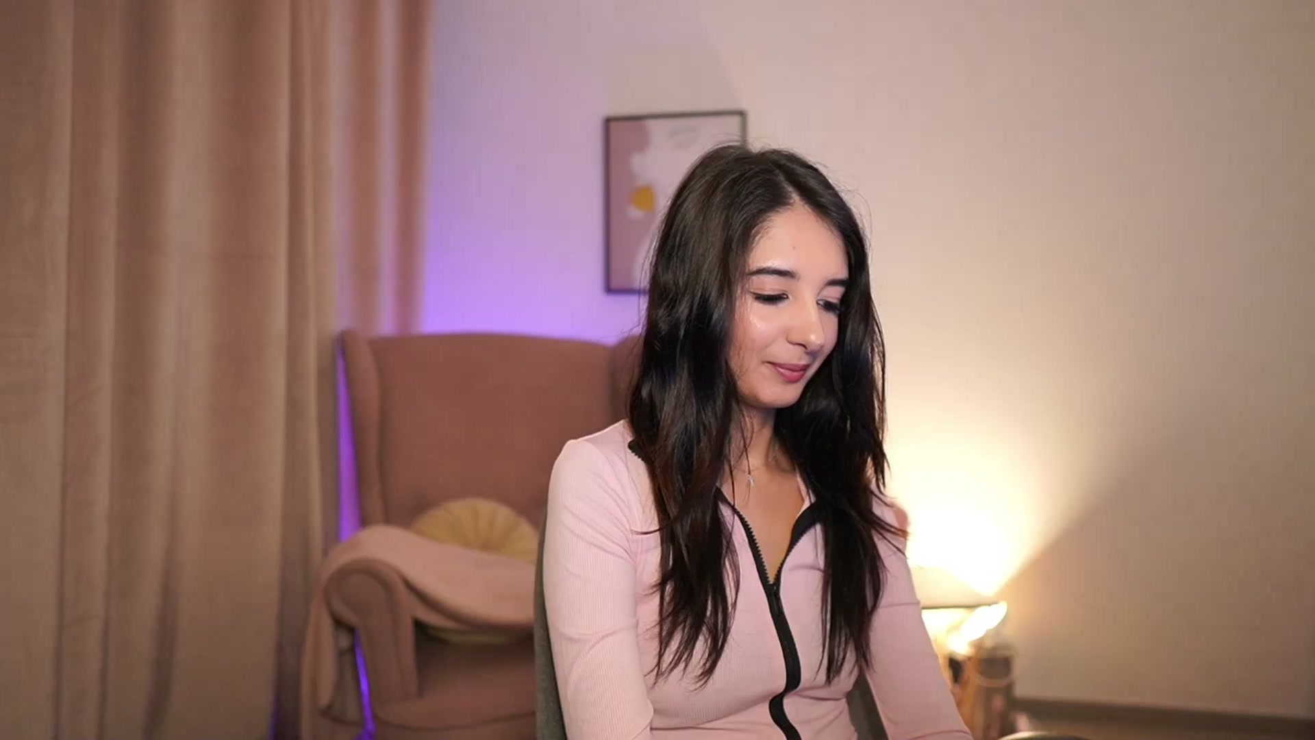 Gallery image thumbnail from Jacky__smith's myfreecams stream on, 04/11/2025, 11:58 image 1 of 20