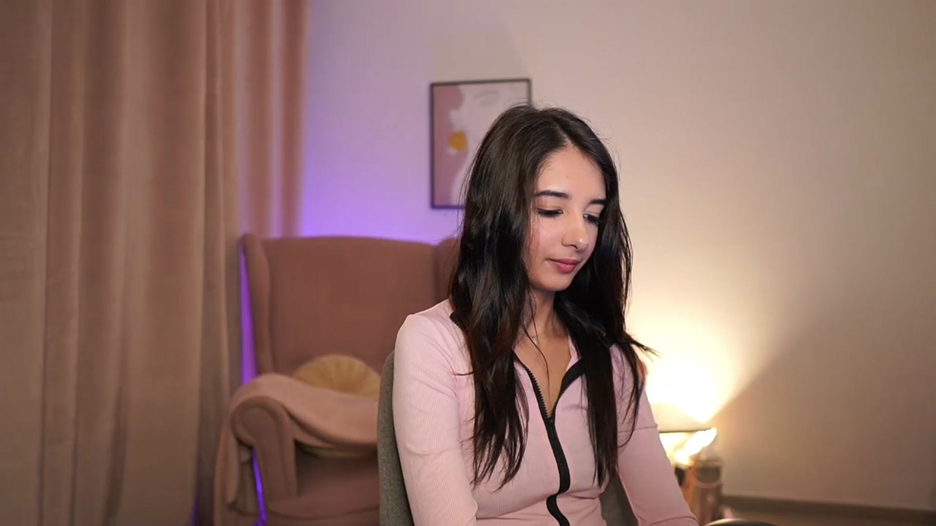 Gallery image thumbnail from Jacky__smith's myfreecams stream on, 04/11/2025, 11:58 image 4 of 20