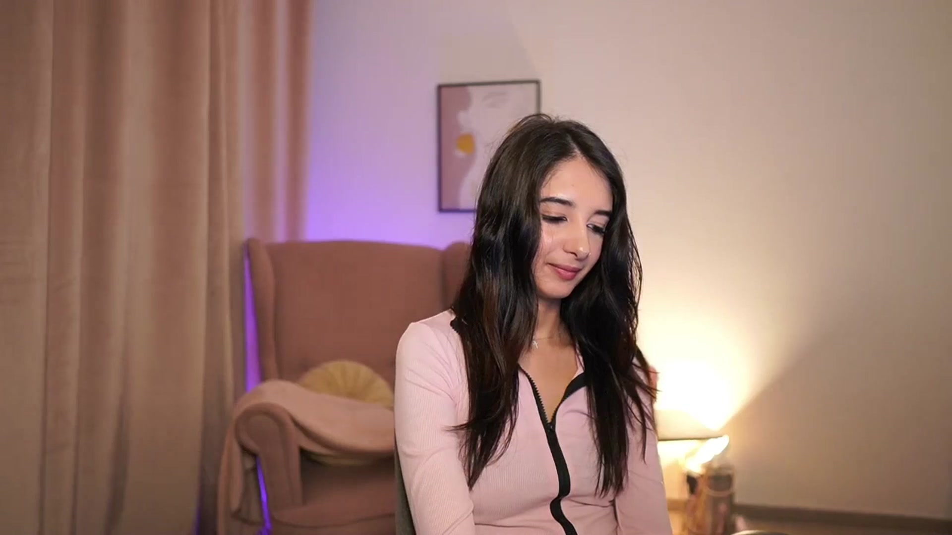 Gallery image thumbnail from Jacky__smith's myfreecams stream on, 04/11/2025, 11:58 image 16 of 20