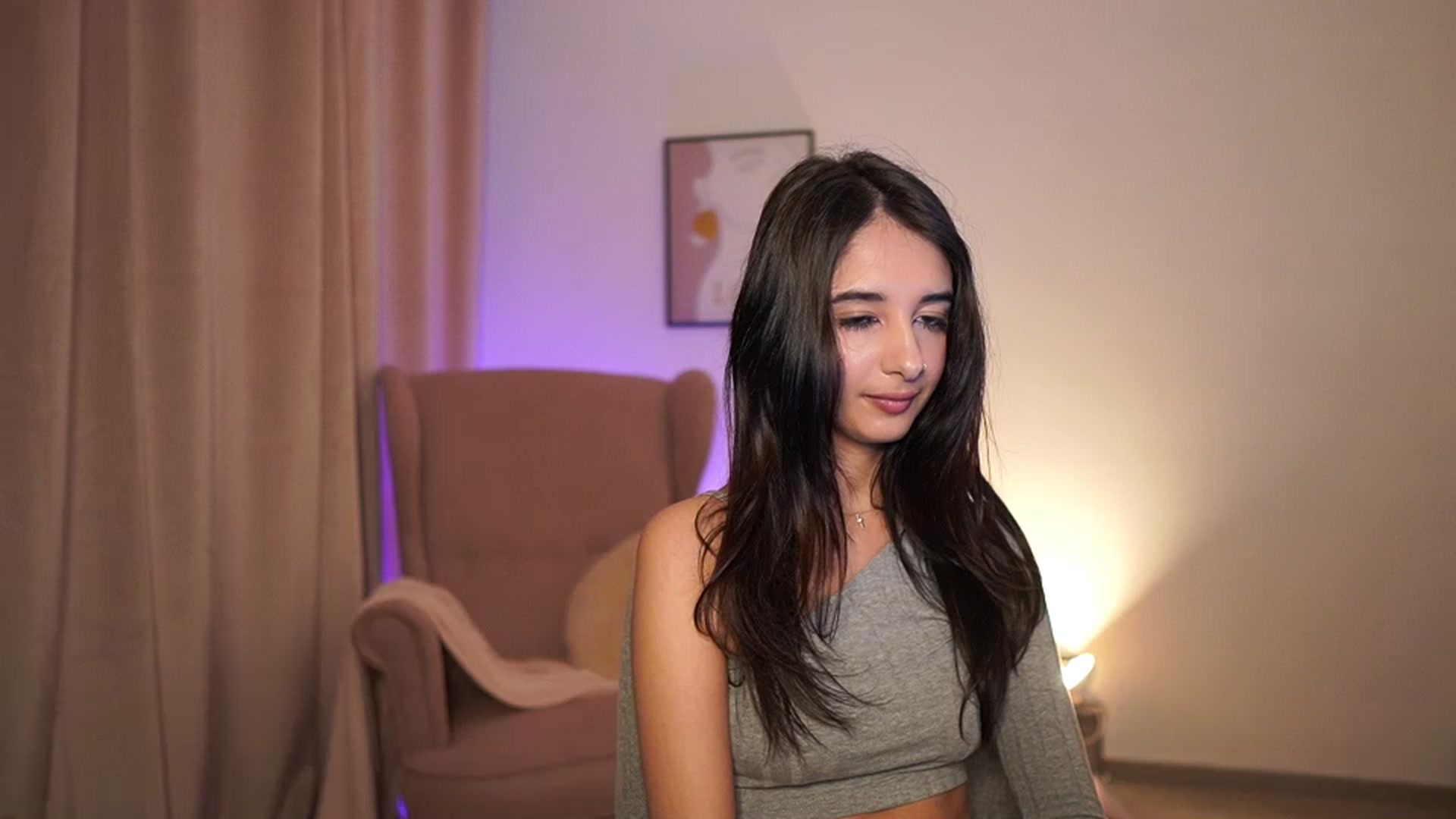 Gallery image thumbnail from Jacky__smith's myfreecams stream on, 04/14/2025, 11:02 image 9 of 20