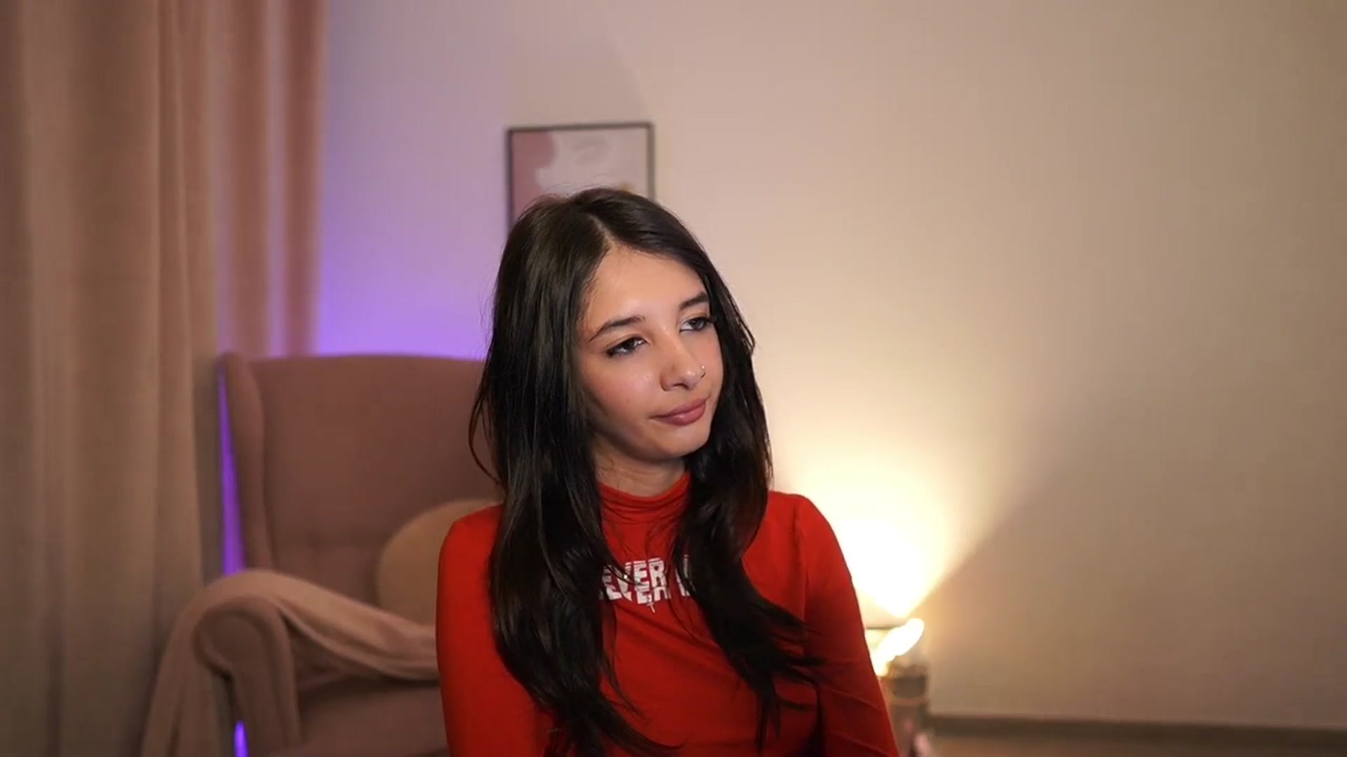Gallery image thumbnail from Jacky__smith's myfreecams stream on, 04/15/2025, 09:19 image 9 of 20