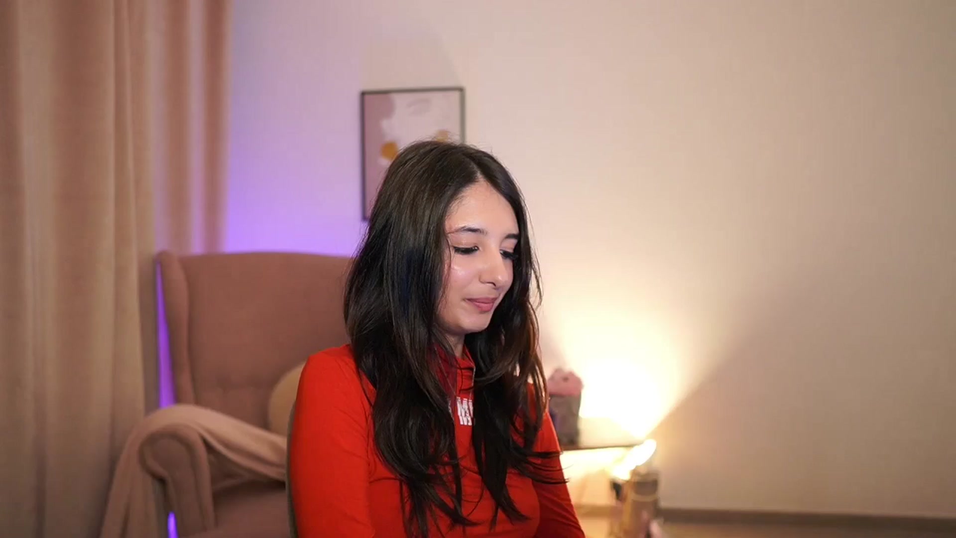 Gallery image thumbnail from Jacky__smith's myfreecams stream on, 04/15/2025, 10:57 image 12 of 20