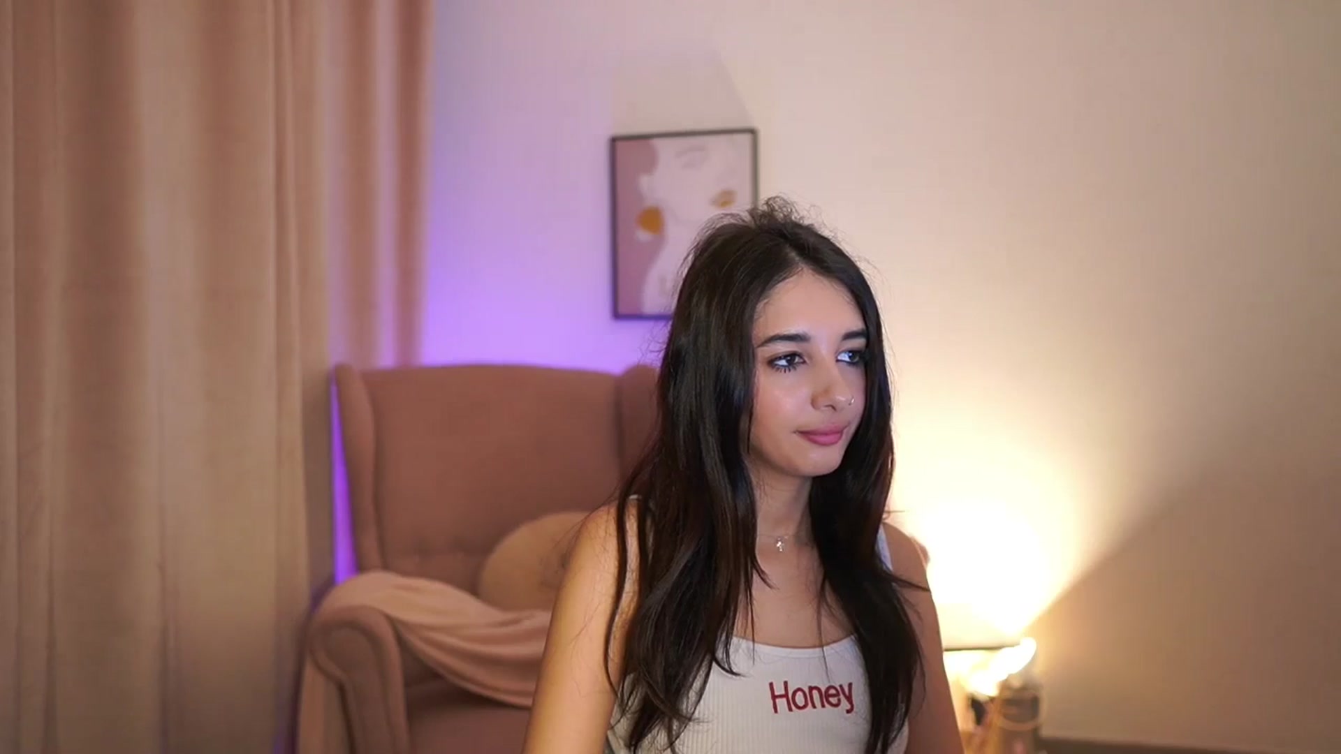 Gallery image thumbnail from Jacky__smith's myfreecams stream on, 04/16/2025, 10:01 image 19 of 20