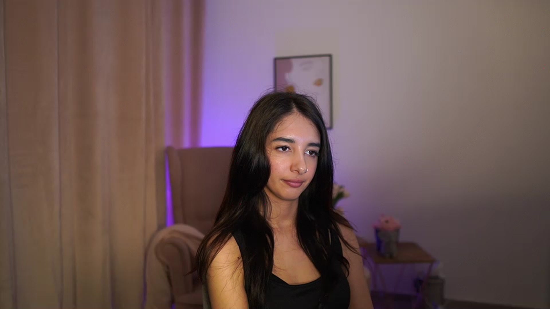 Gallery image thumbnail from Jacky__smith's myfreecams stream on, 04/20/2025, 14:51 image 19 of 20