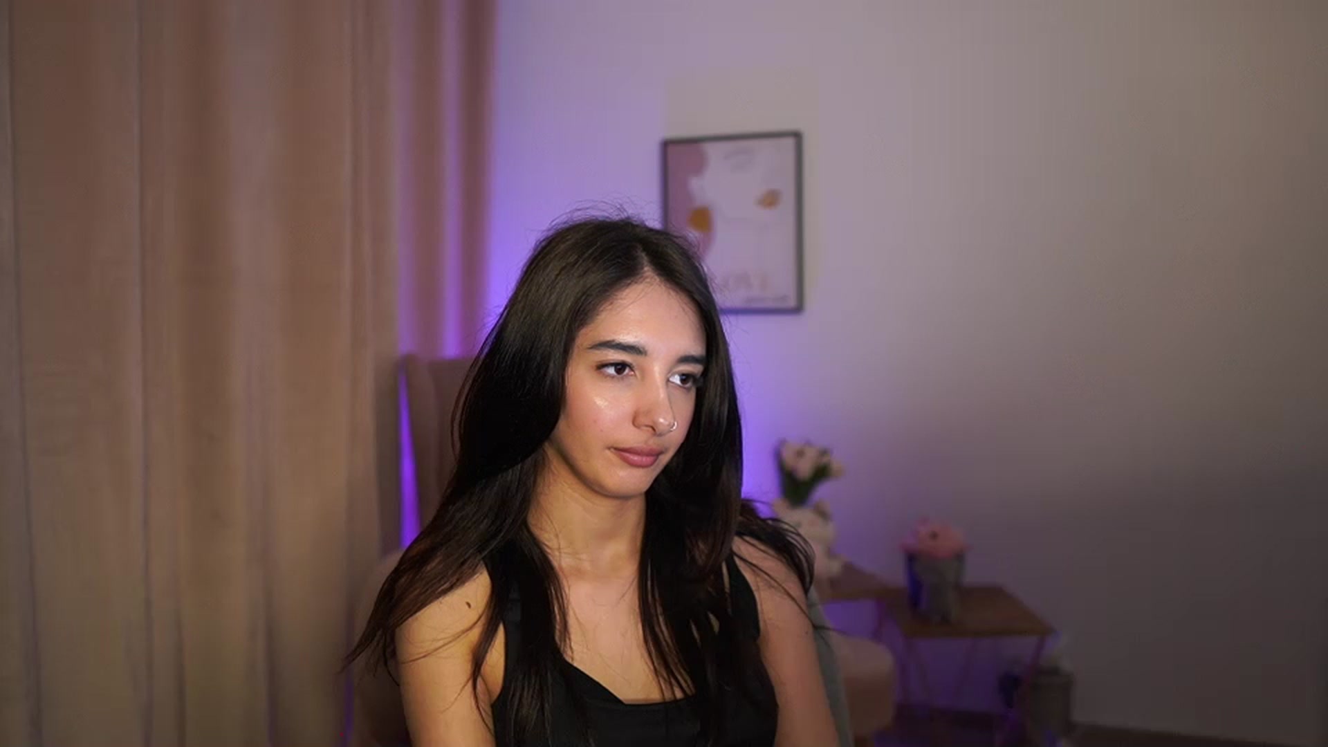 Gallery image thumbnail from Jacky__smith's myfreecams stream on, 04/20/2025, 14:51 image 2 of 20