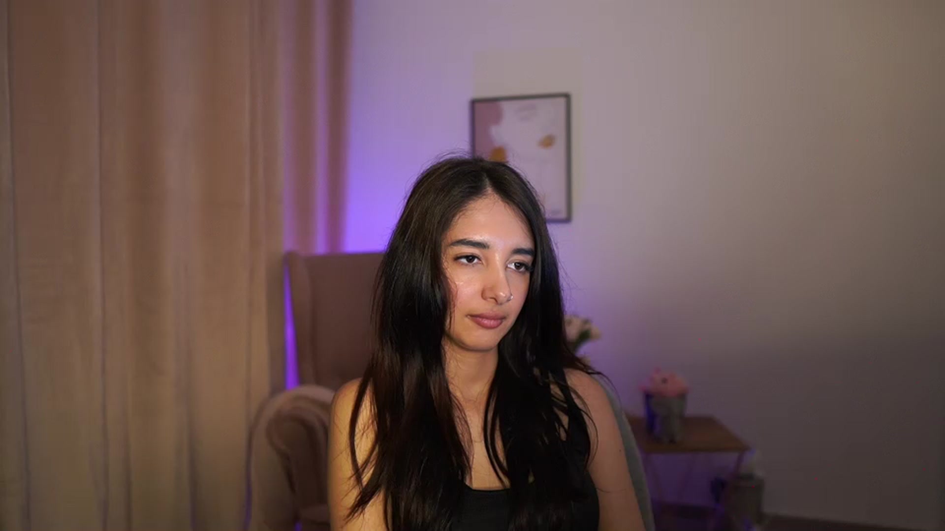 Gallery image thumbnail from Jacky__smith's myfreecams stream on, 04/20/2025, 15:35 image 20 of 20