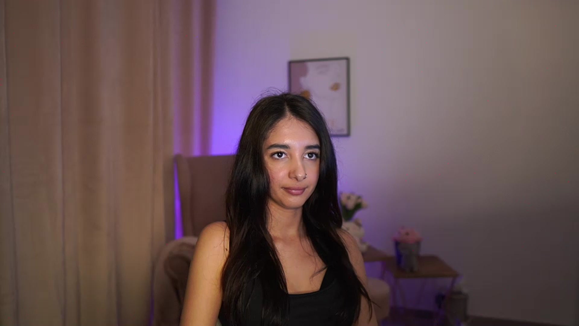 Gallery image thumbnail from Jacky__smith's myfreecams stream on, 04/20/2025, 17:03 image 5 of 20