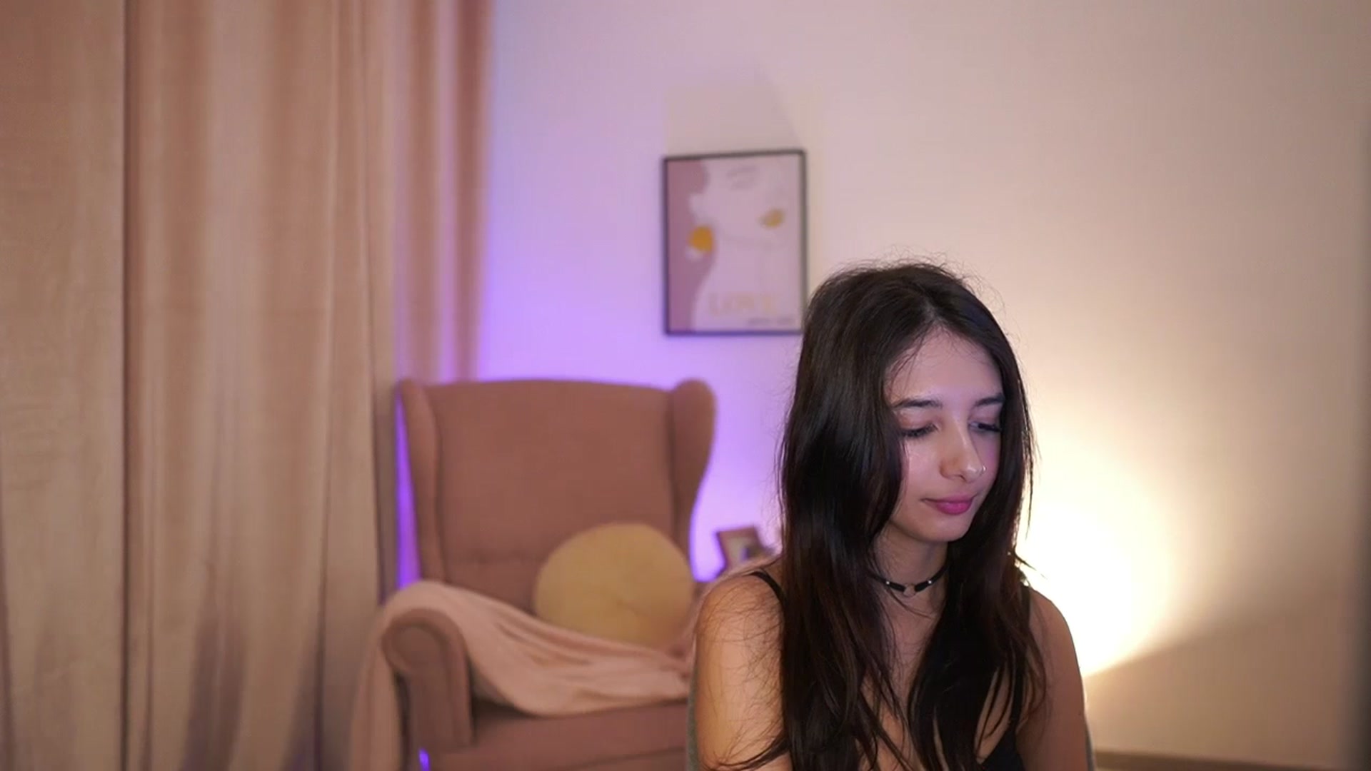 Gallery image thumbnail from Jacky__smith's myfreecams stream on, 04/22/2025, 10:07 image 11 of 20