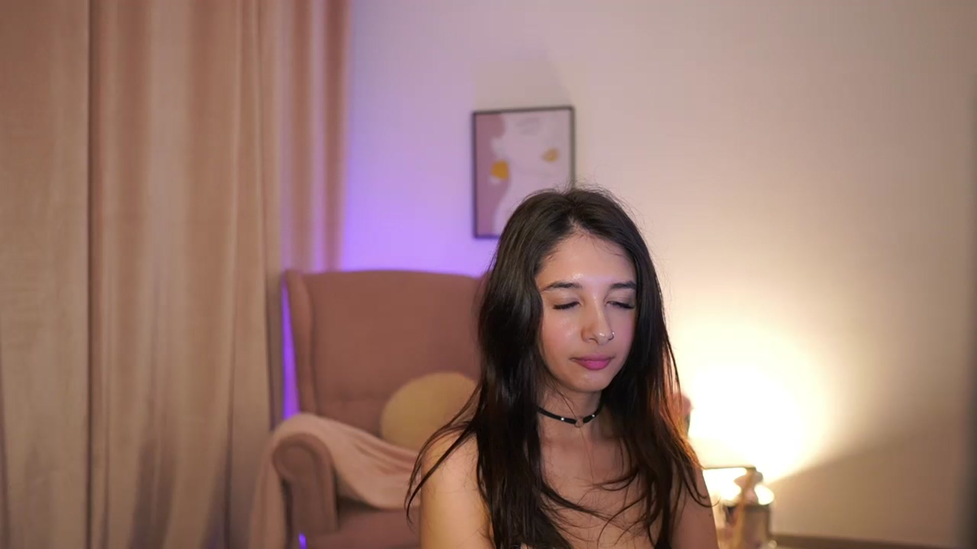 Gallery image thumbnail from Jacky__smith's myfreecams stream on, 04/22/2025, 13:01 image 14 of 20