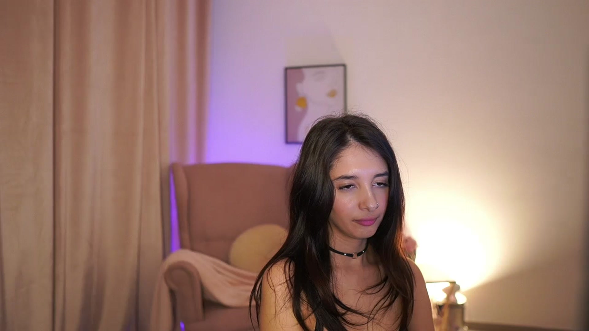 Gallery image thumbnail from Jacky__smith's myfreecams stream on, 04/22/2025, 13:01 image 8 of 20