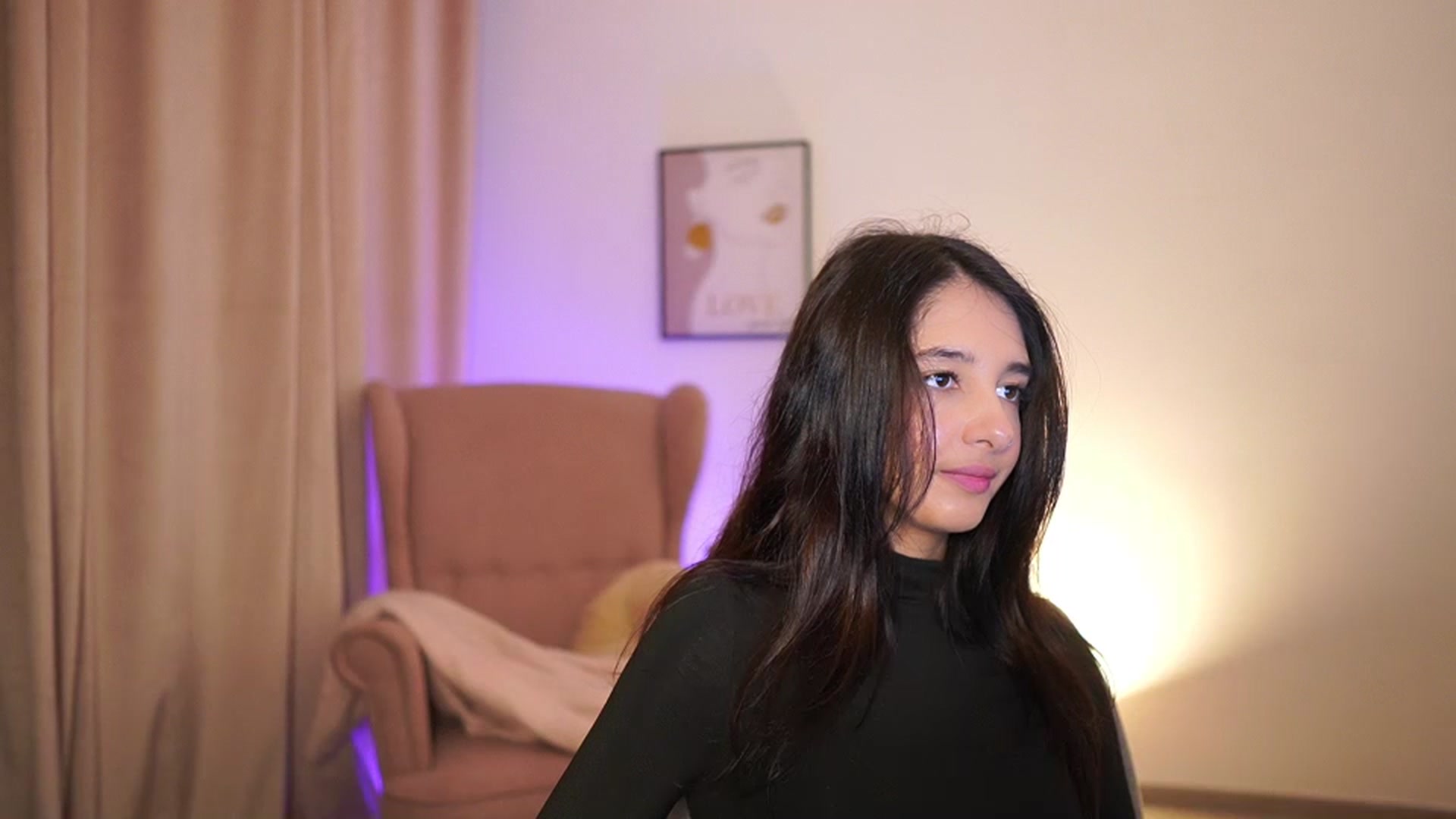 Gallery image thumbnail from Jacky__smith's myfreecams stream on, 04/24/2025, 09:11 image 5 of 20