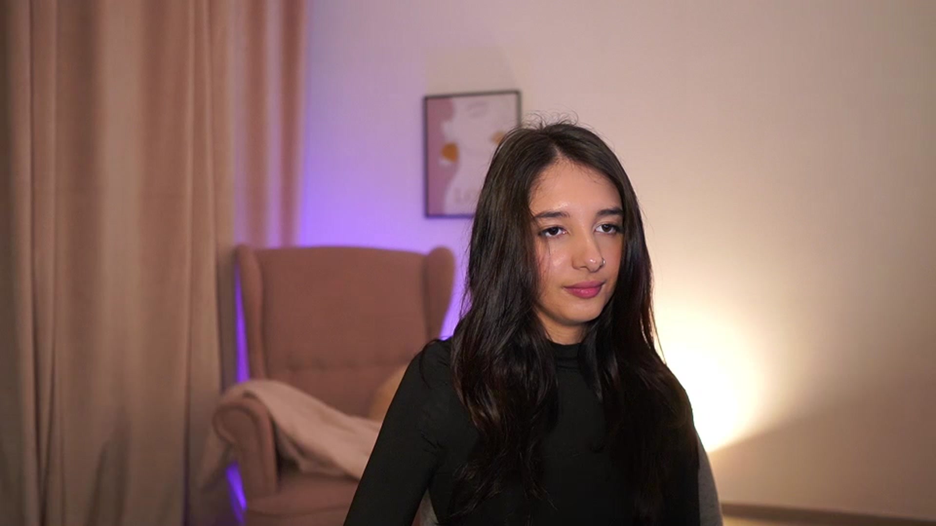 Gallery image thumbnail from Jacky__smith's myfreecams stream on, 04/24/2025, 11:04 image 15 of 20