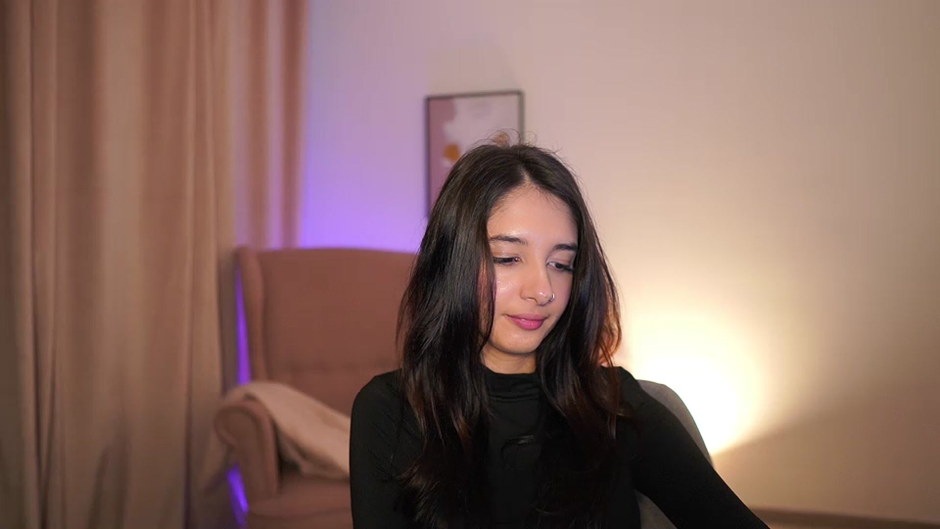 Gallery image thumbnail from Jacky__smith's myfreecams stream on, 04/24/2025, 11:28 image 15 of 20