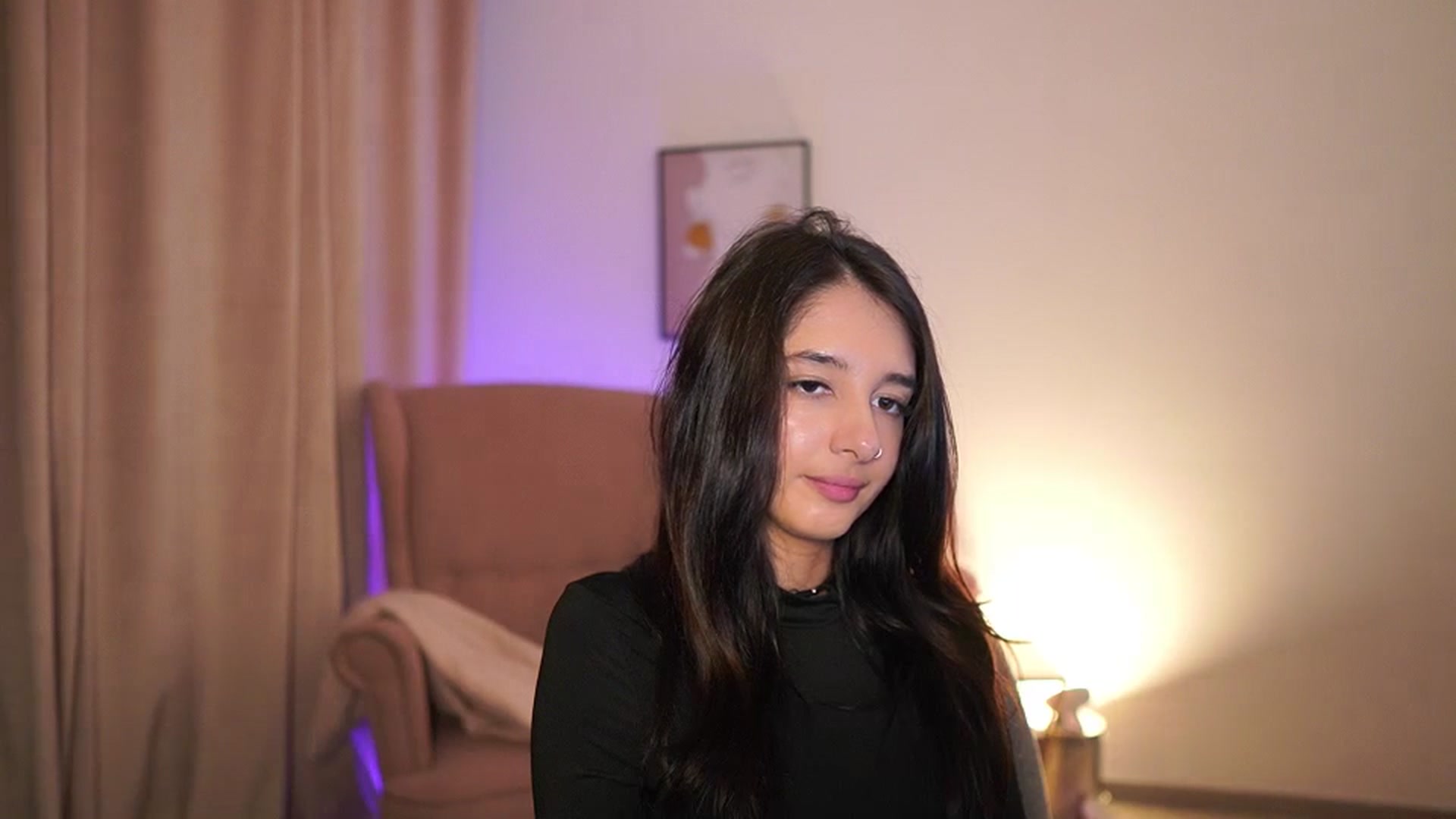 Gallery image thumbnail from Jacky__smith's myfreecams stream on, 04/24/2025, 12:19 image 16 of 20