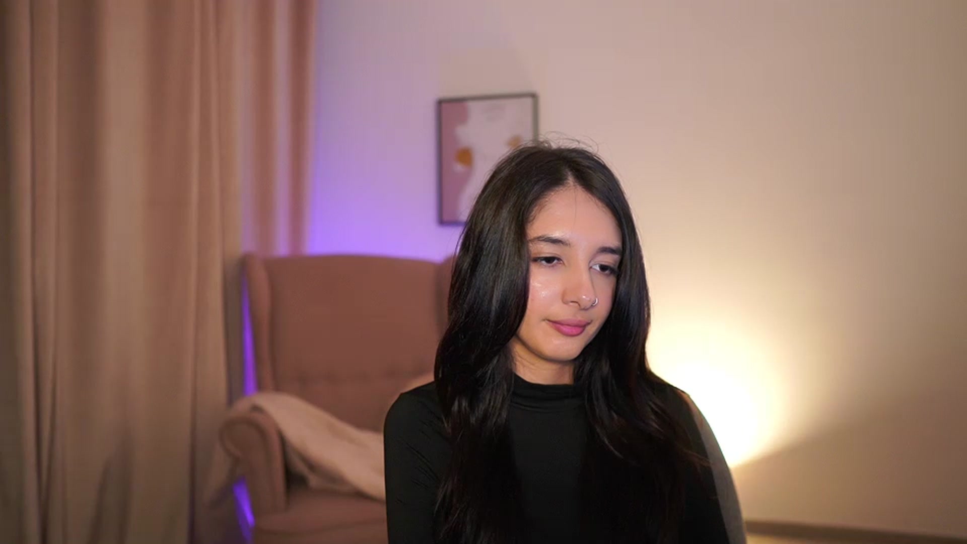 Gallery image thumbnail from Jacky__smith's myfreecams stream on, 04/24/2025, 13:05 image 4 of 20