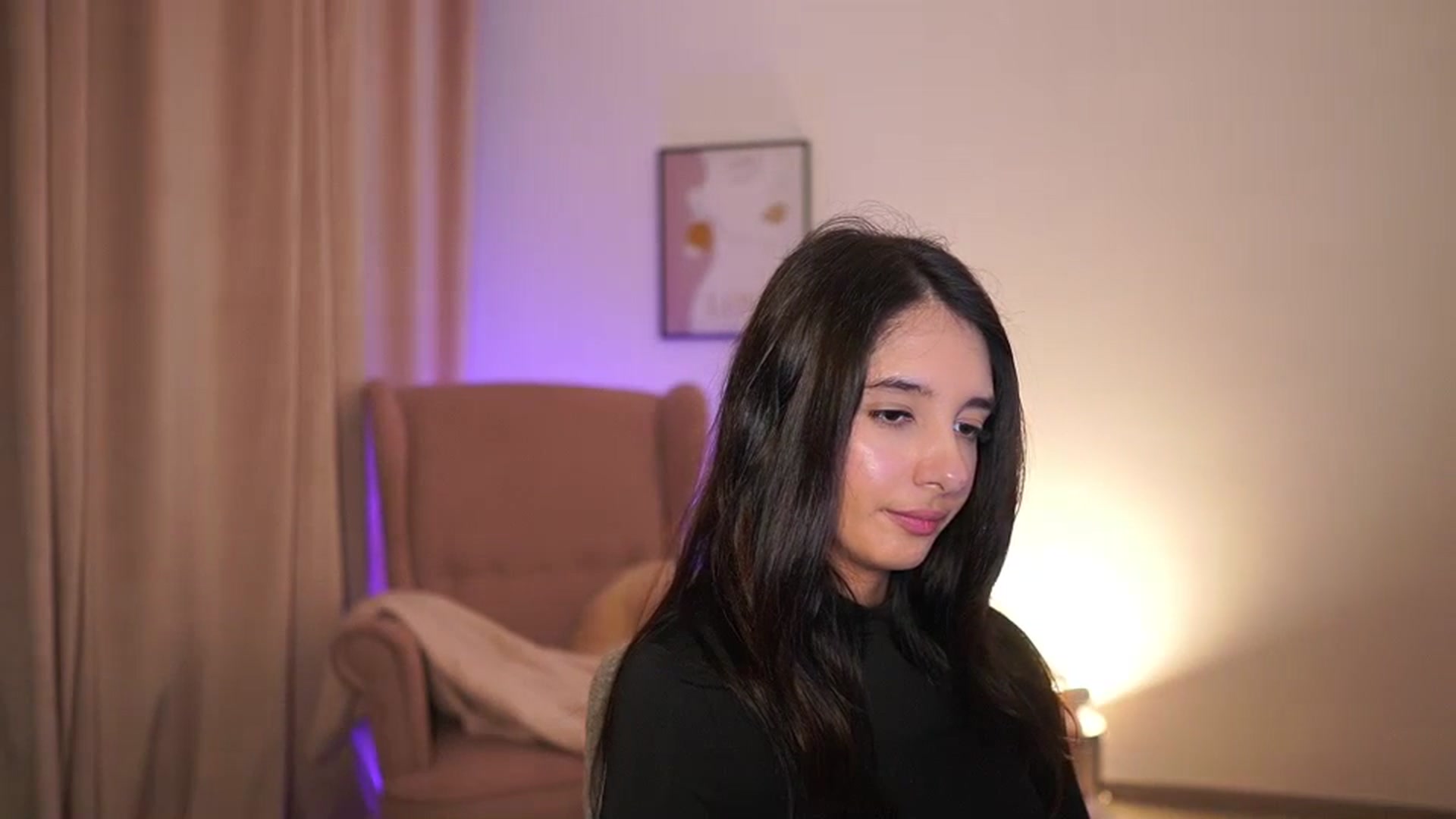 Gallery image thumbnail from Jacky__smith's myfreecams stream on, 04/24/2025, 14:42 image 13 of 20
