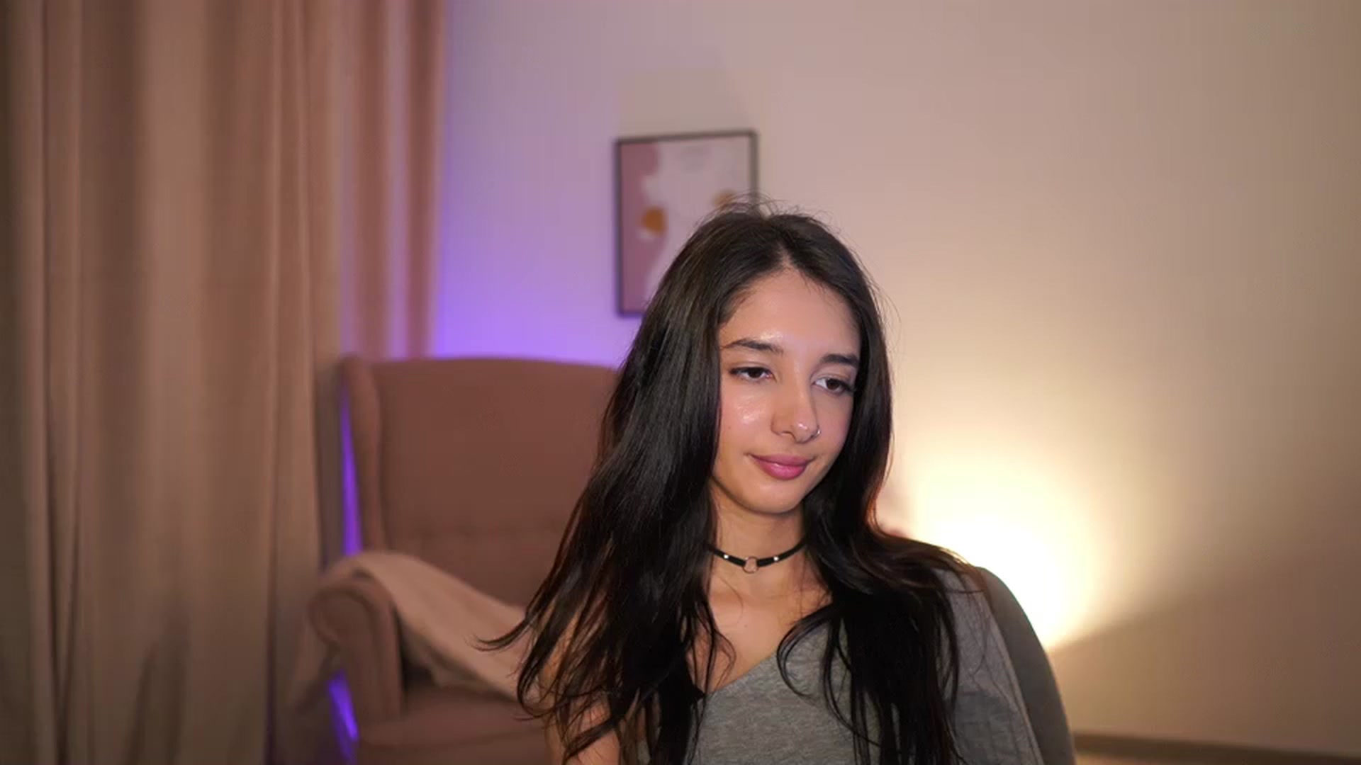 Gallery image thumbnail from Jacky__smith's myfreecams stream on, 04/24/2025, 16:30 image 17 of 20