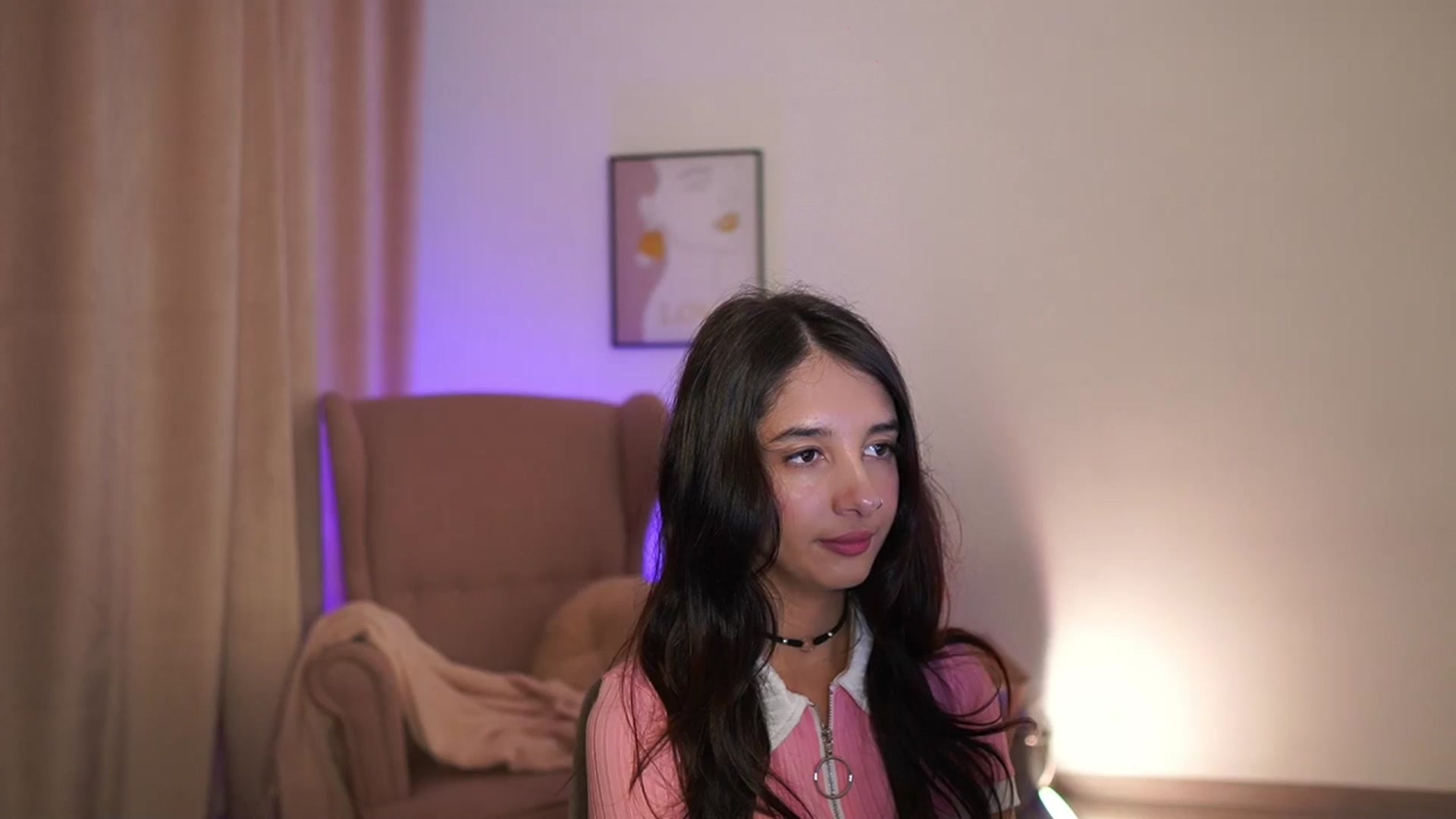 Gallery image thumbnail from Jacky__smith's myfreecams stream on, 04/25/2025, 09:38 image 2 of 20