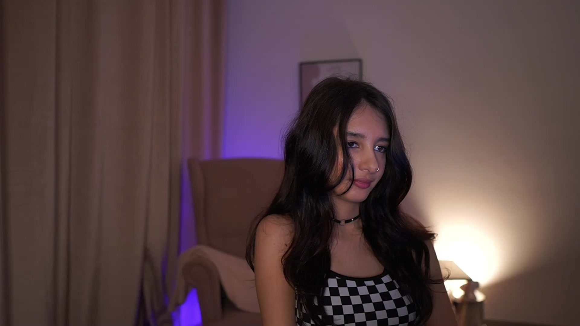 Gallery image thumbnail from Jacky__smith's myfreecams stream on, 04/29/2025, 10:51 image 3 of 20
