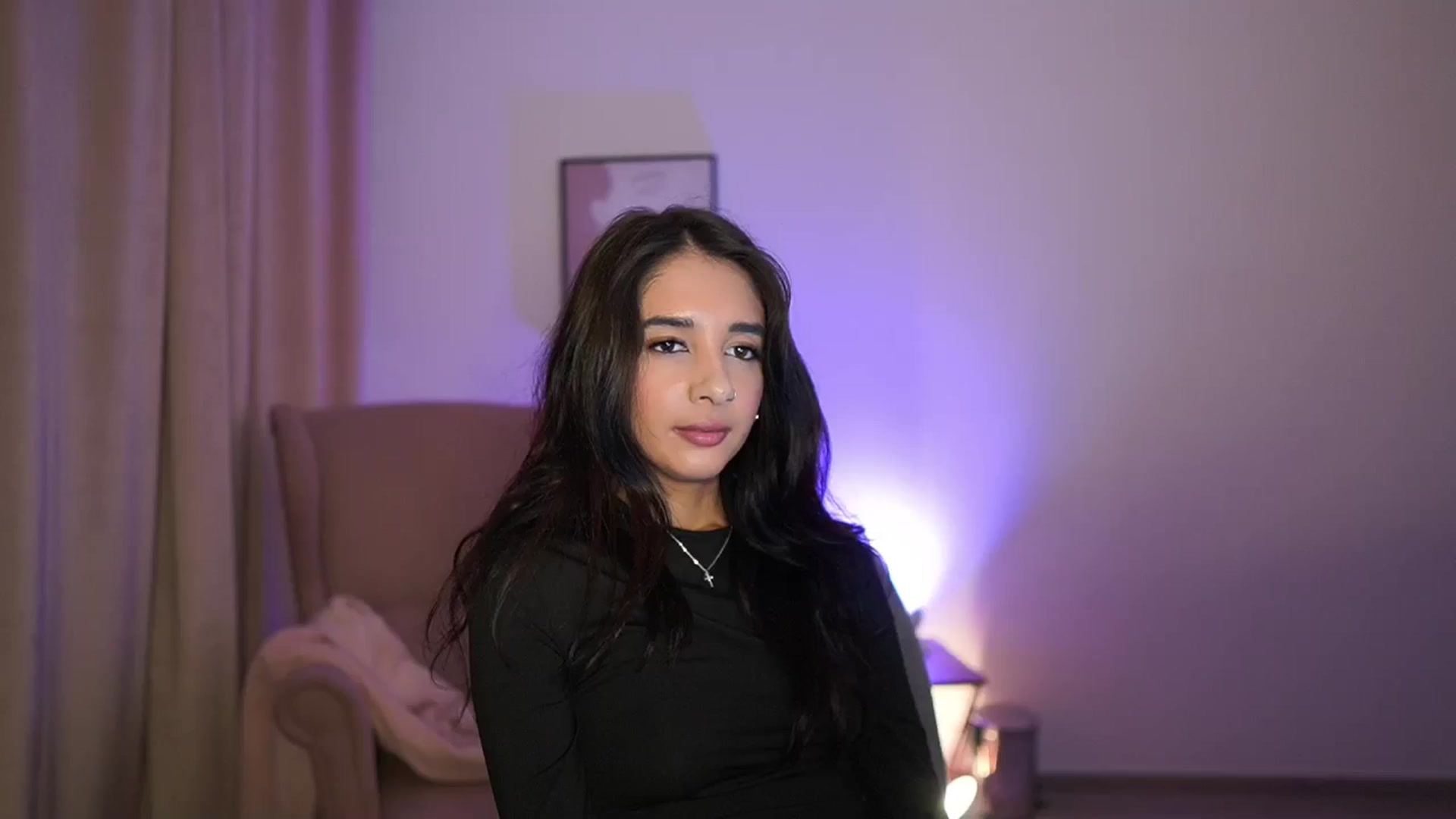Gallery image thumbnail from Jacky__smith's myfreecams stream on, 05/07/2025, 08:44 image 10 of 20