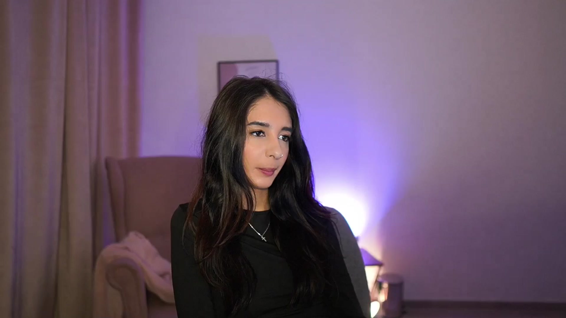 Gallery image thumbnail from Jacky__smith's myfreecams stream on, 05/07/2025, 08:44 image 2 of 20