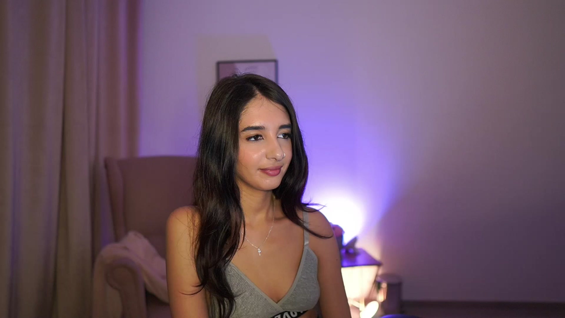Gallery image thumbnail from Jacky__smith's myfreecams stream on, 05/07/2025, 13:19 image 4 of 20