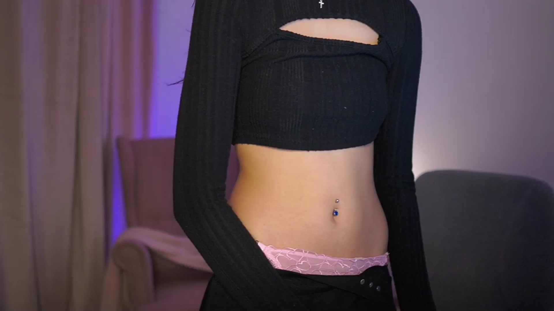 Gallery image thumbnail from Jacky__smith's myfreecams stream on, 05/08/2025, 10:02 image 14 of 20