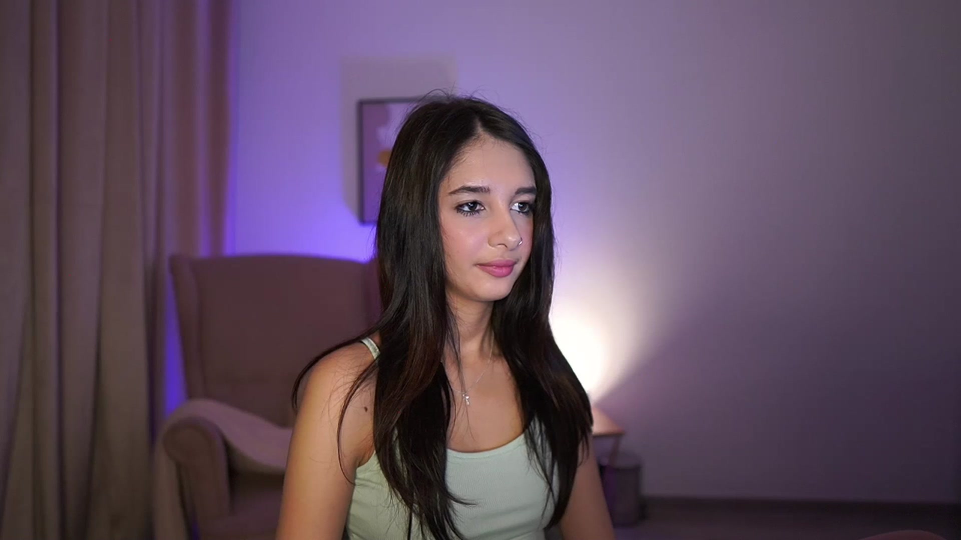 Gallery image thumbnail from Jacky__smith's myfreecams stream on, 05/16/2025, 08:28 image 7 of 20