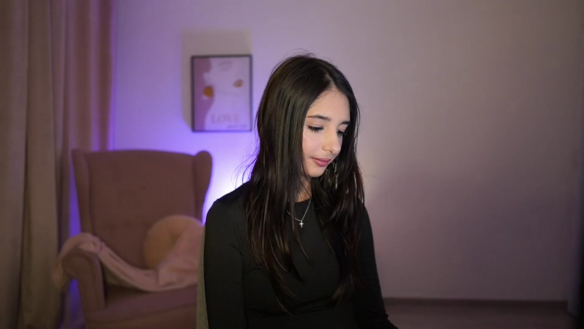 Gallery image thumbnail from Jacky__smith's myfreecams stream on, 05/29/2025, 08:57 image 1 of 20
