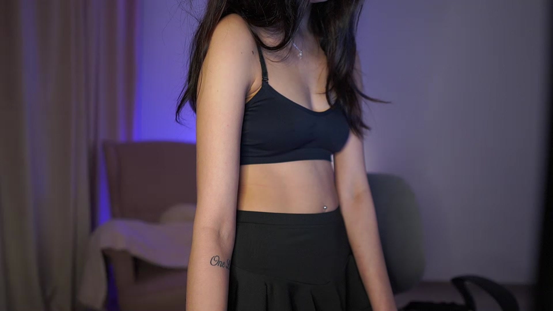 Gallery image thumbnail from Jacky__smith's myfreecams stream on, 06/12/2025, 17:02 image 16 of 20