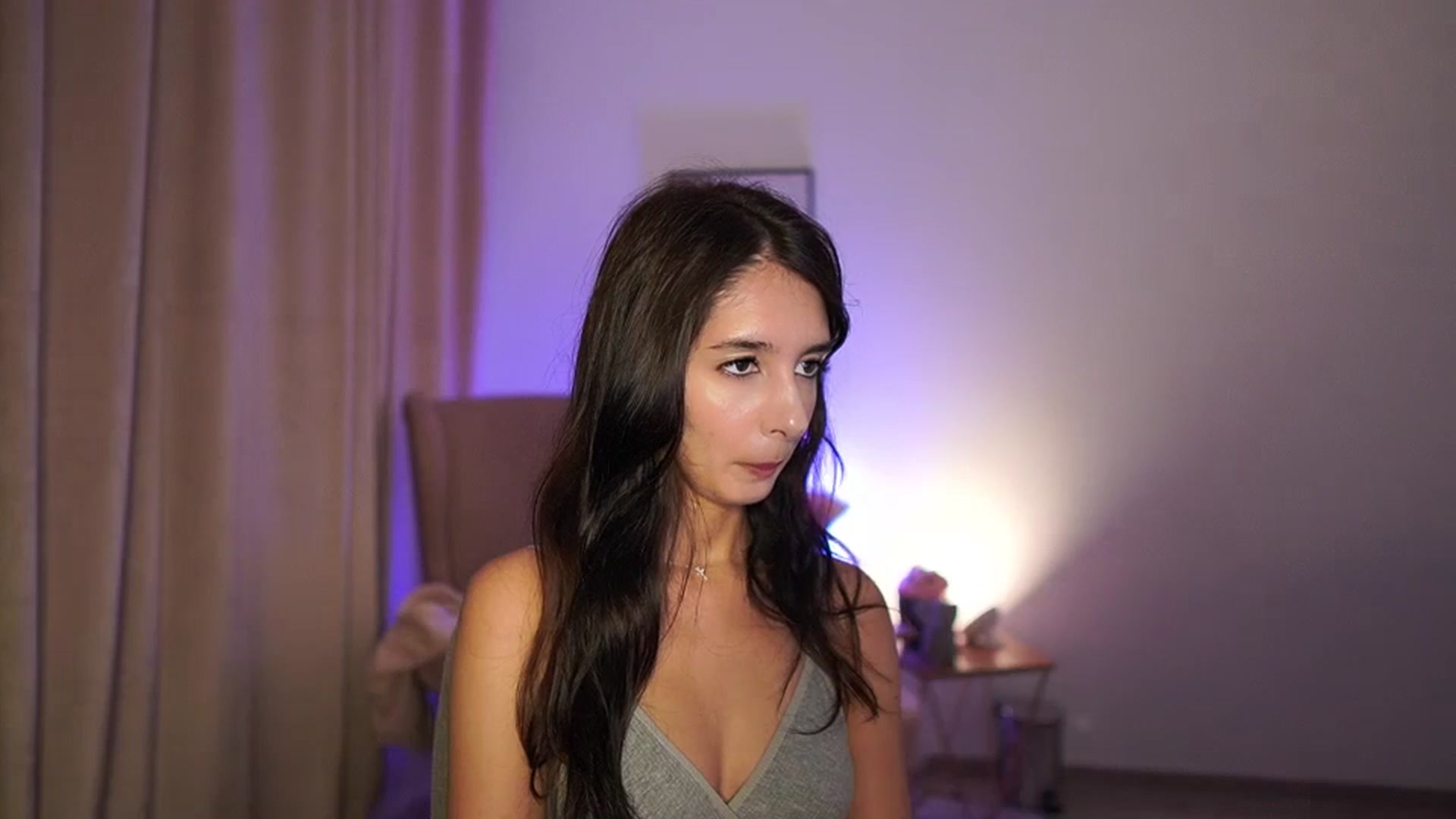 Gallery image thumbnail from Jacky__smith's myfreecams stream on, 06/27/2025, 13:12 image 19 of 20