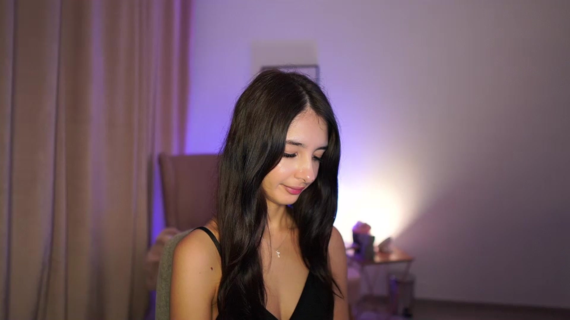 Gallery image thumbnail from Jacky__smith's myfreecams stream on, 07/02/2025, 11:44 image 14 of 20