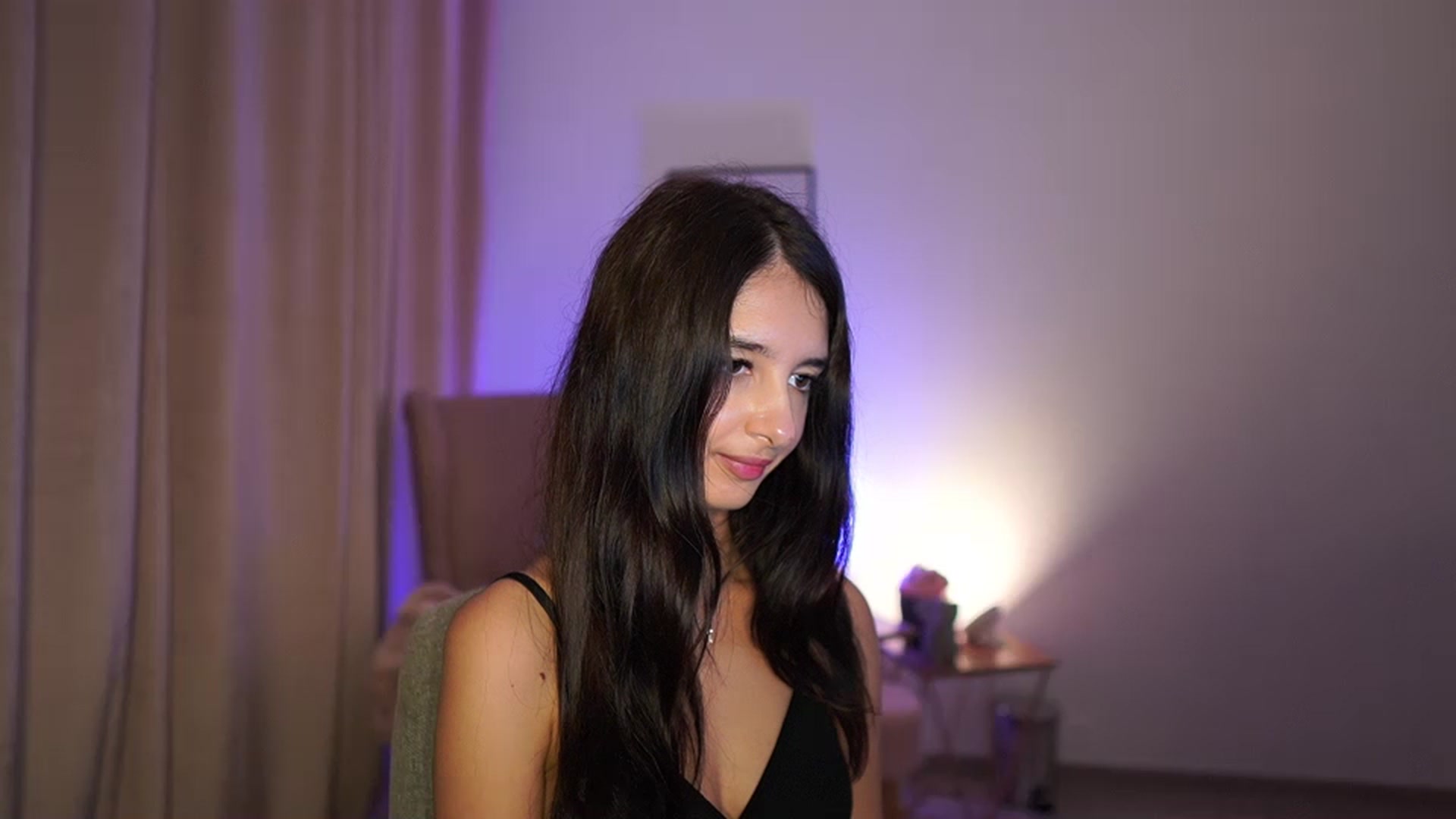 Gallery image thumbnail from Jacky__smith's myfreecams stream on, 07/02/2025, 11:44 image 17 of 20