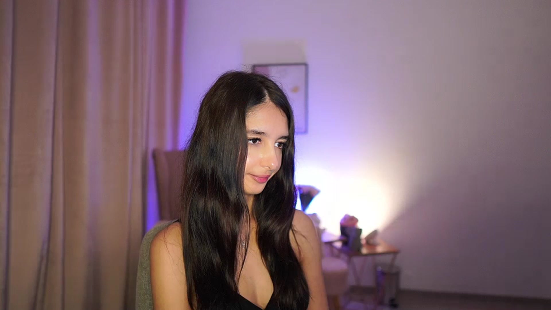 Gallery image thumbnail from Jacky__smith's myfreecams stream on, 07/02/2025, 11:44 image 3 of 20
