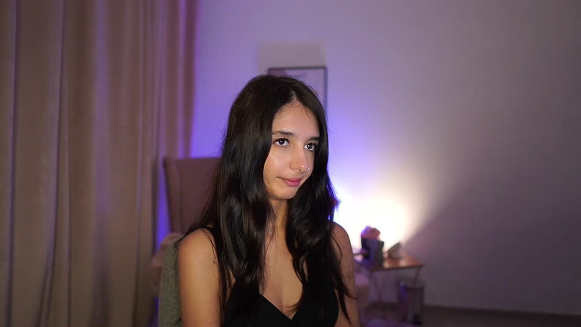 Gallery image thumbnail from Jacky__smith's myfreecams stream on, 07/02/2025, 13:04 image 11 of 20