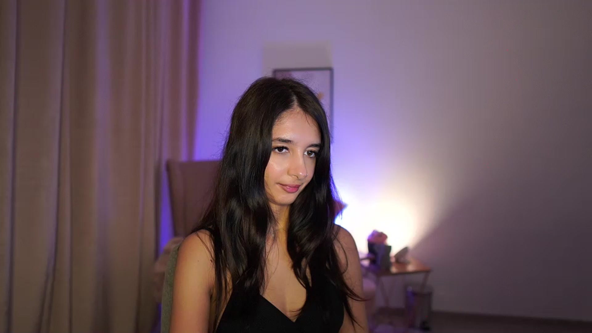 Gallery image thumbnail from Jacky__smith's myfreecams stream on, 07/02/2025, 13:04 image 12 of 20